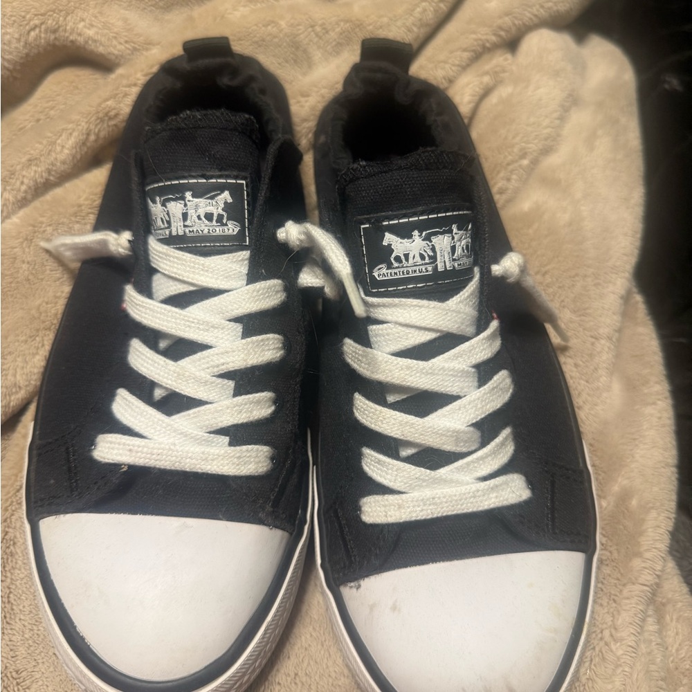 Levi's Black and White Women's Sneakers